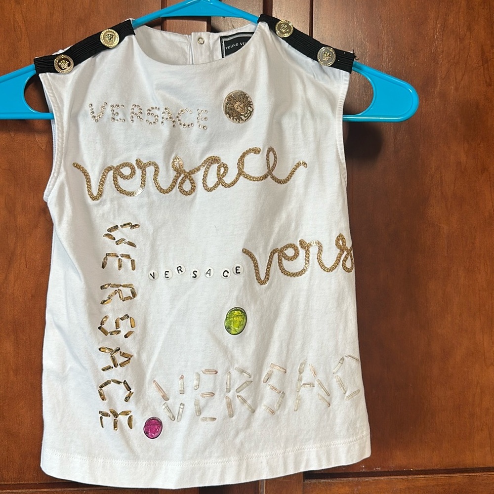 Versa t shirt